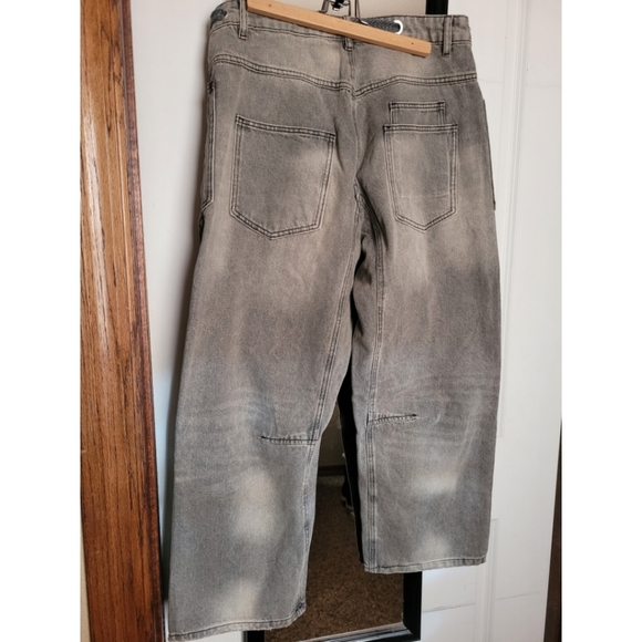 Aaron and Amber Gray Grommet Waist Denim Barrel Pants. Crop Wide Leg. - Picture 2 of 8